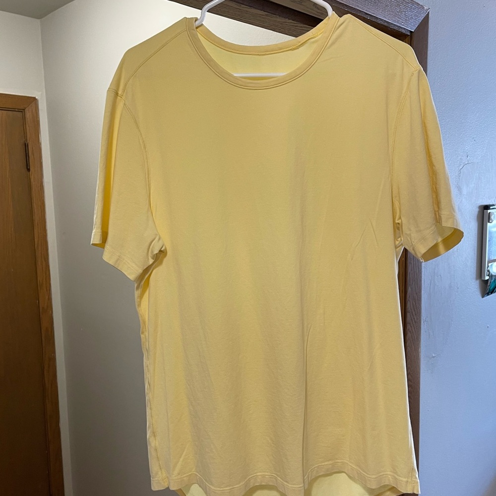 Lululemon Fundamental shirt